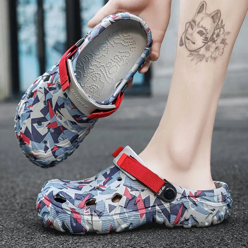 Herren-Gartenclogs, Sandalen, Outdoor-Flip-Flops, große Größen 46-47, Camouflage-Hausschuhe