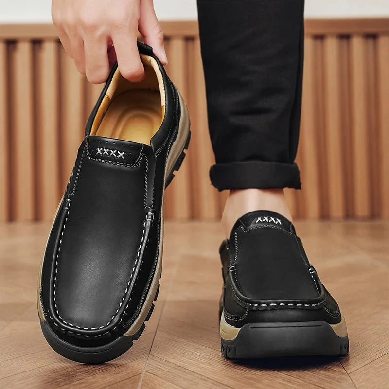 Handgefertigte Herren-Loafer: Stilvolle Low-Top-Schuhe für Büro und Freizeit