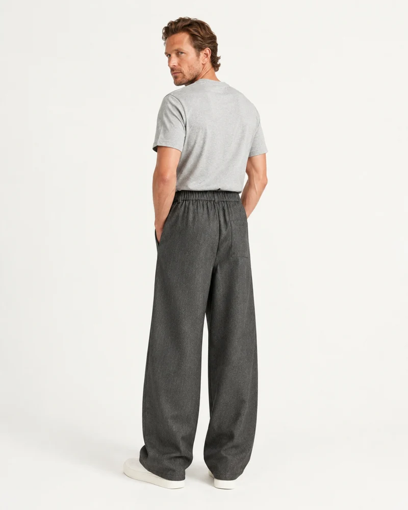 Pleated Barrel-Leg Straight Trousers