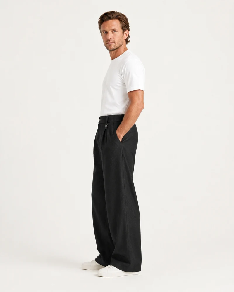 Pleated Barrel-Leg Straight Trousers
