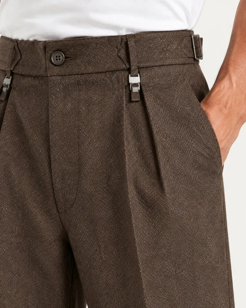 Pleated Barrel-Leg Straight Trousers