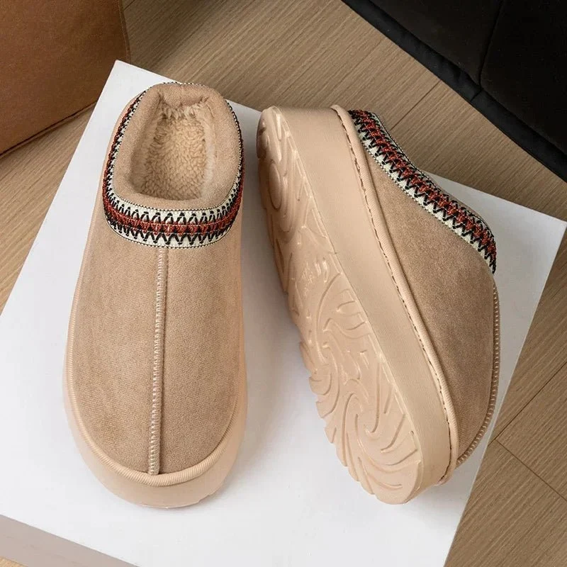 Damen-Winterpantoffeln mit Stickerei, Plüschfutter und rutschfester Sohle