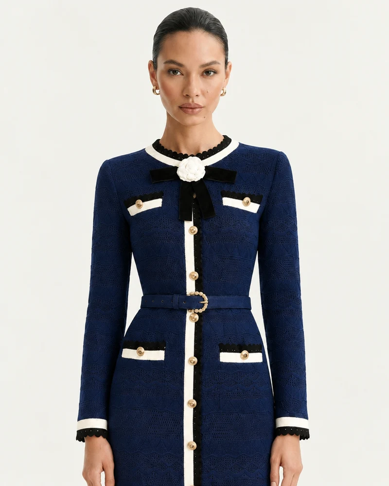 Diva Slim-Fit Floral Knit Crewneck Dress