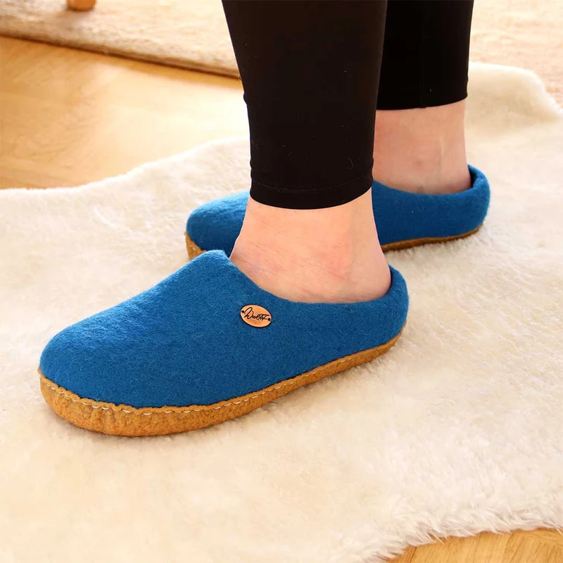 Barfuß-Hausschuh Footprint mit Naturgummisohle, blau