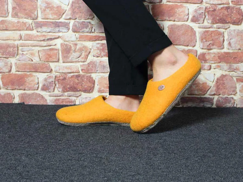 Barfuß-Hausschuh Footprint, orange