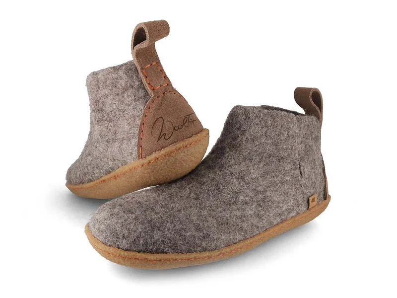 Hüttenschuhe mit Gummisohle Yeti, steingrau