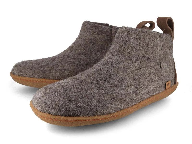 Hüttenschuhe mit Gummisohle Yeti, steingrau