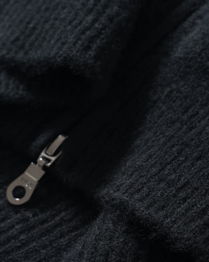 New York Thick Ribbed Cashmere Zip Sweater