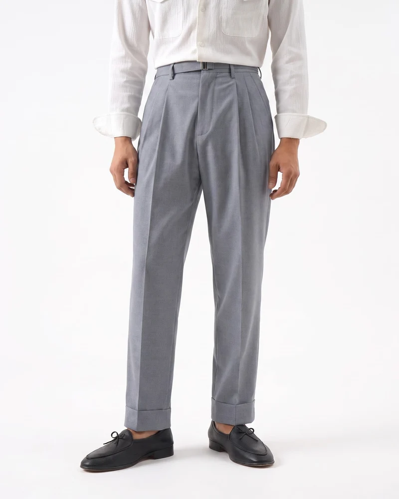 Comfortable Lightweight Straight Leg Trousers With Belt