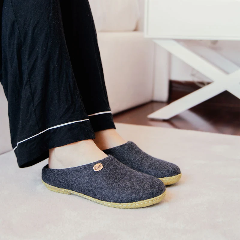 Filzpantoffeln mit Einlagen & Gummisohle Classic, graphit