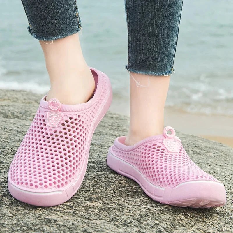 Paar-Slipper zum Hineinschlüpfen: Bequeme und atmungsaktive Sommerclogs für den Alltag
