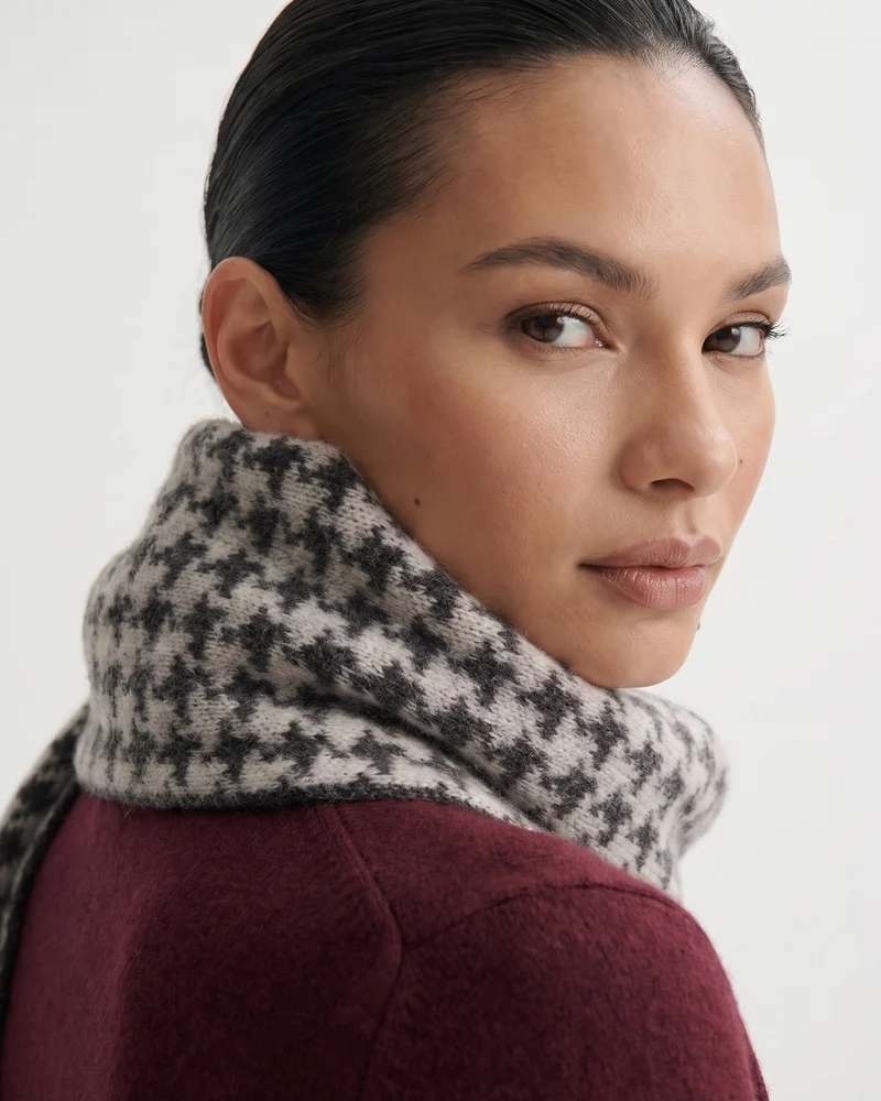 Cashmere Houndstooth Scarf