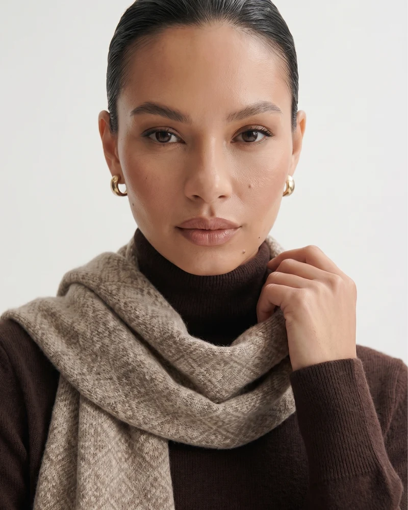 Olivia Knitted Cashmere Scarf