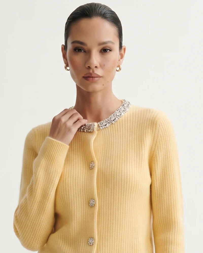 Round Neck Cashmere Knitted Diamond Cardigan