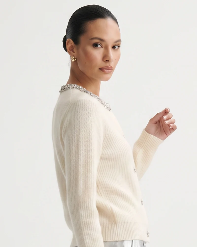 Round Neck Cashmere Knitted Diamond Cardigan