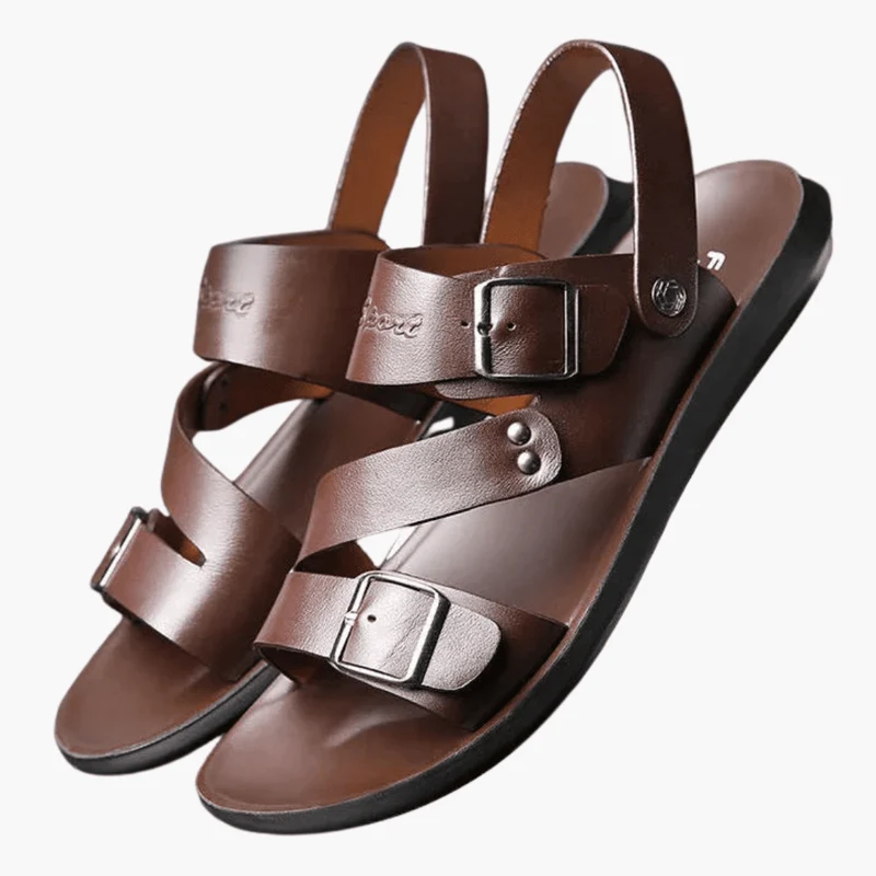 Verstellbare Herren-Sandalen mit gekreuzten Riemen