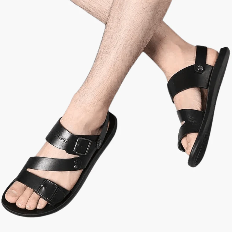 Verstellbare Herren-Sandalen mit gekreuzten Riemen