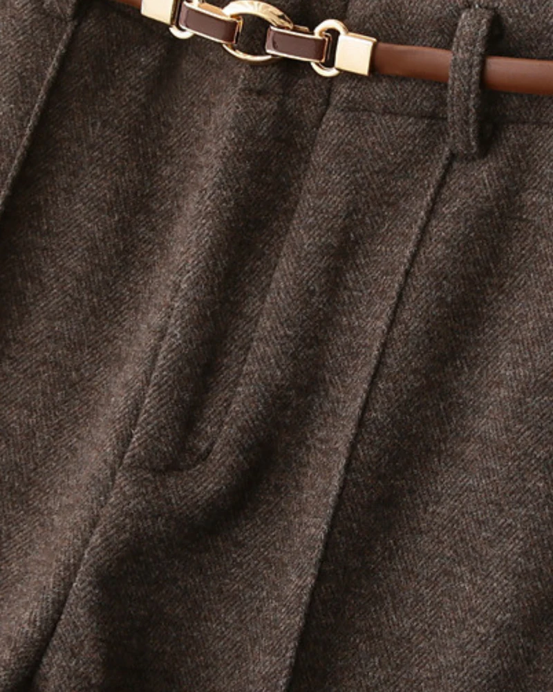 Woman Heavyweight Straight Leg Wool Pants