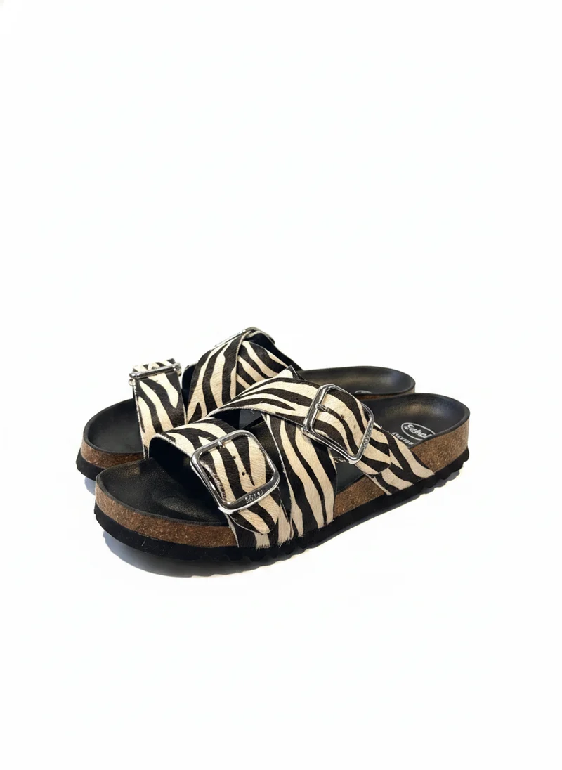 SELENE LeaPon - W zebra