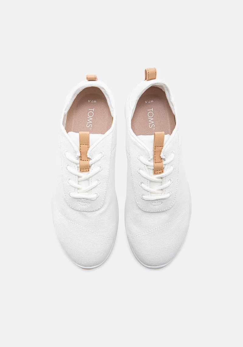 10016394 WM Cabrillo Canvas white