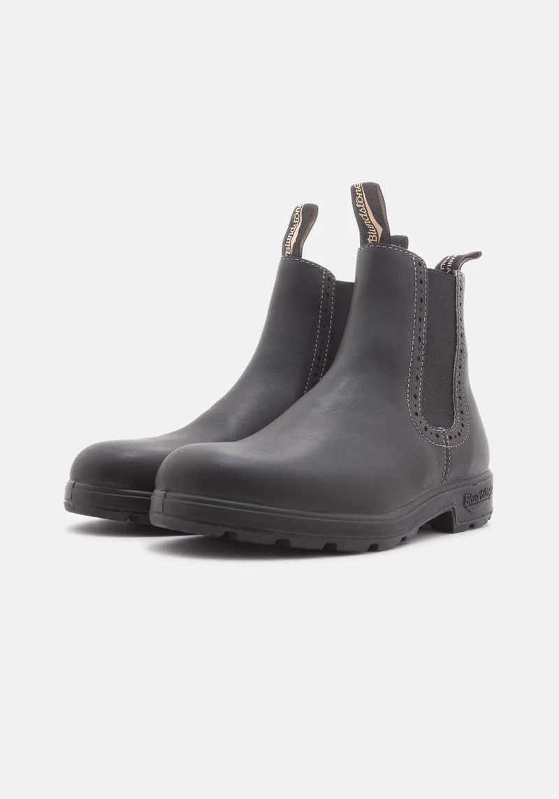 1448 Women Brogued Voltan black Leather