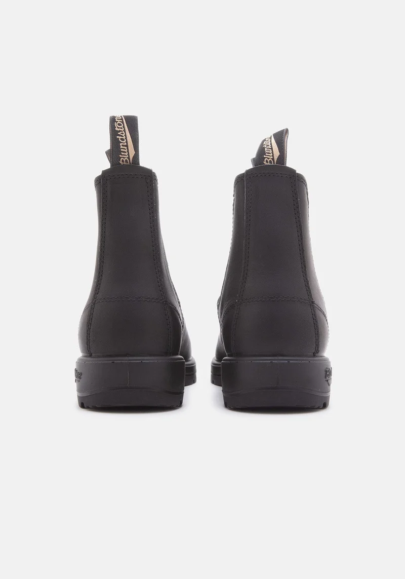 558 Men Voltan Black leather
