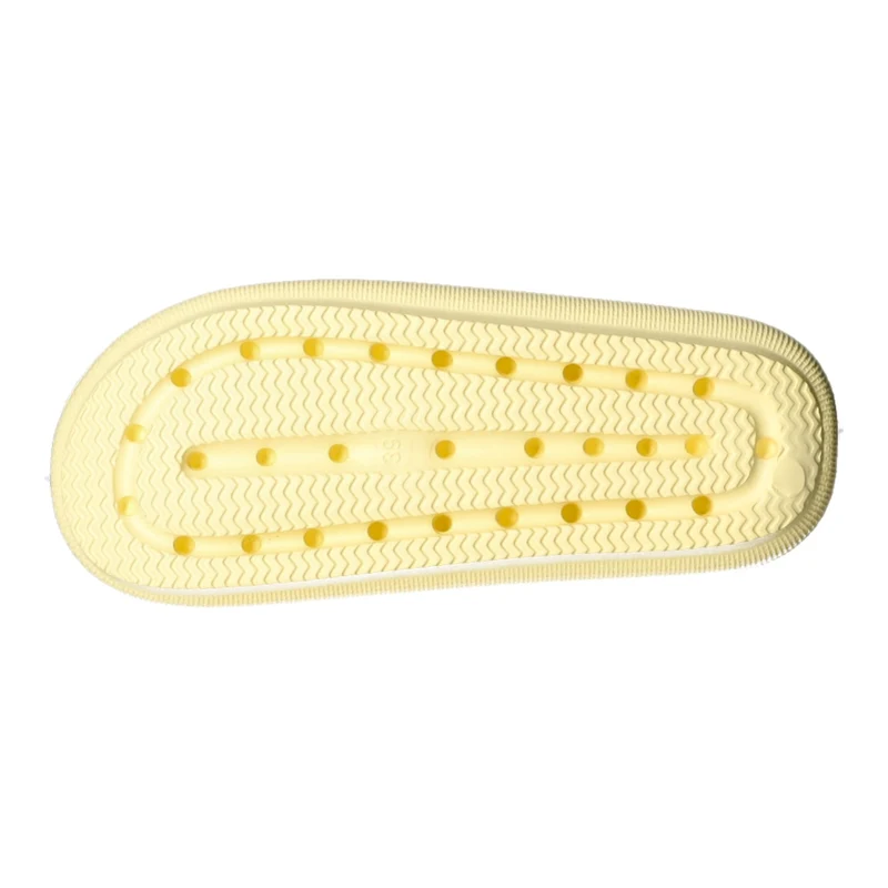 Sneakers Badelatsche