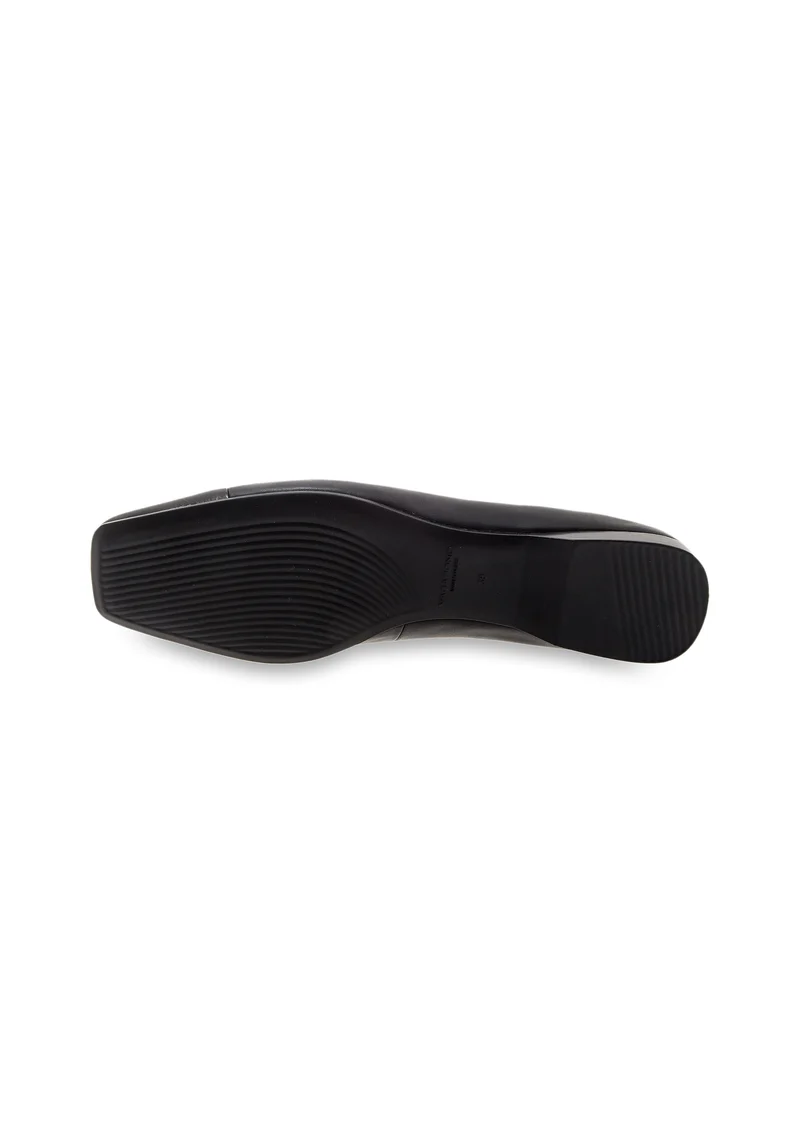 Delia 5707-062-20 black