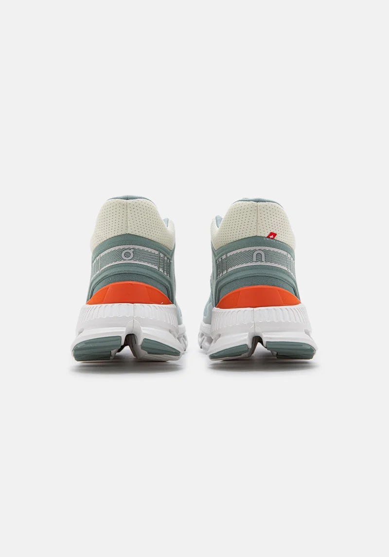 28.99467 M Cloud Hi Edge cobble/sea