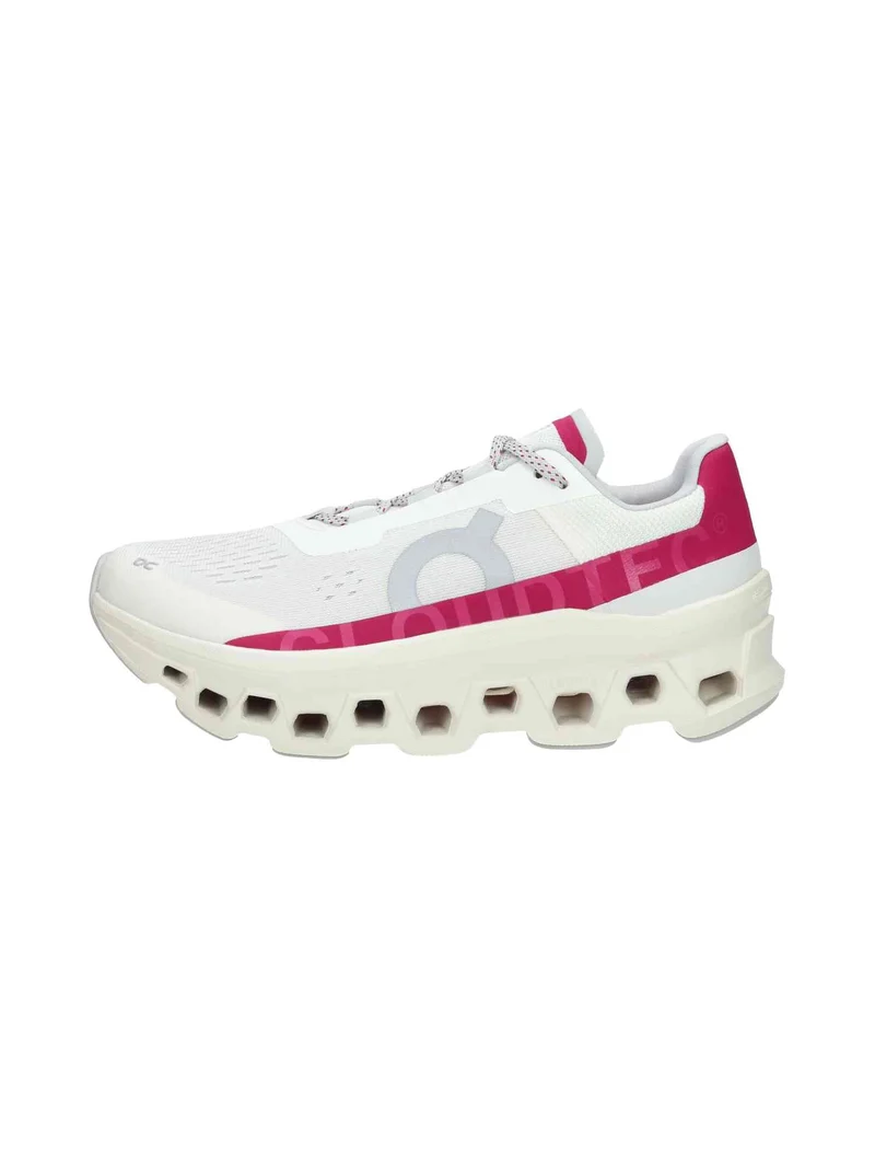 3WD10104038 W Cloudmonster ivory/grenadine
