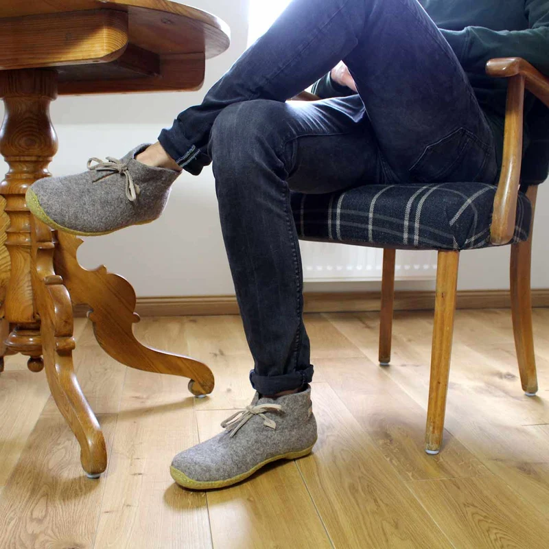 Hüttenschuhe mit Einlagen & Gummisohle Vitus, torf
