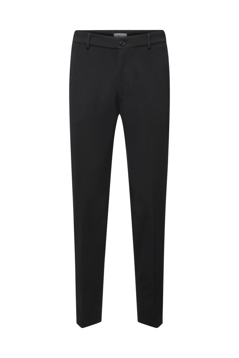 AJEND_SK 40675-136209-1000 black