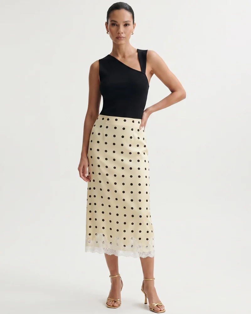 Divina Lace Skirt
