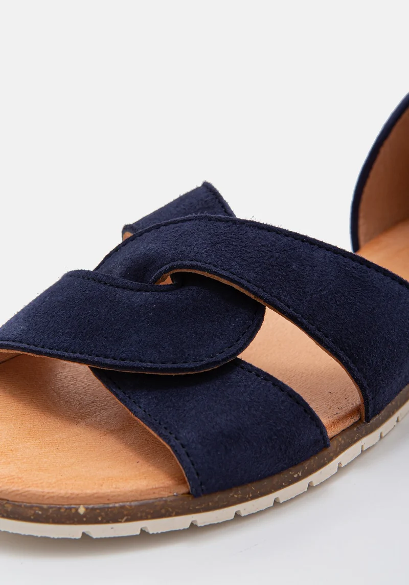 Ches 8 dk blue