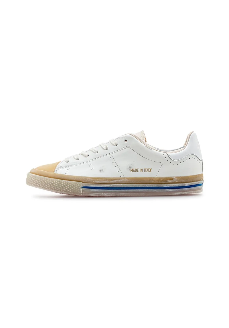 Starless Low white/white tab