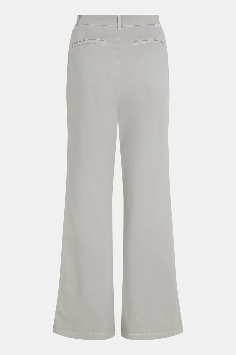 Trousers ghost