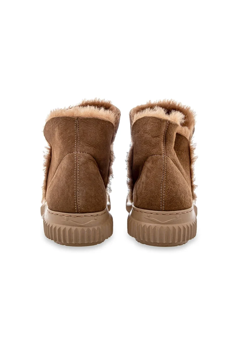 Land Shearling brown
