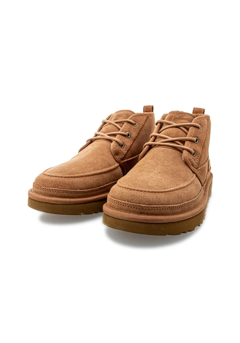 Neumel Moc chestnut
