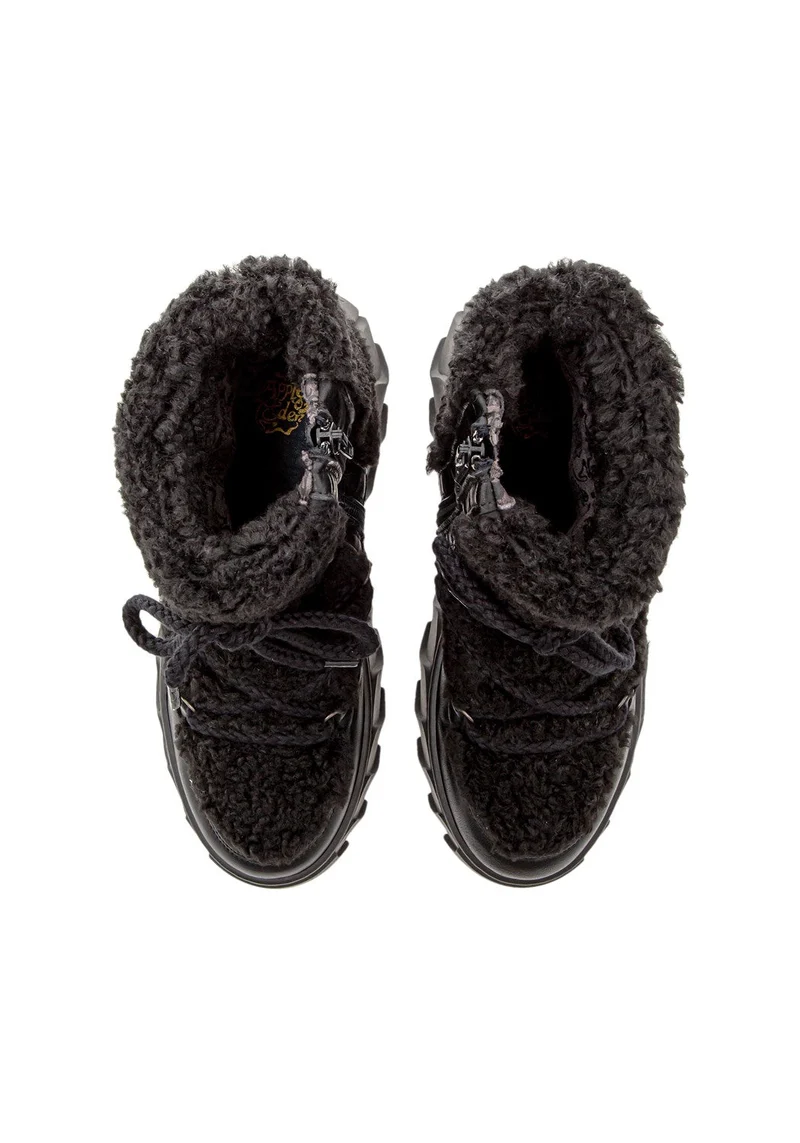 Lyla 1 black