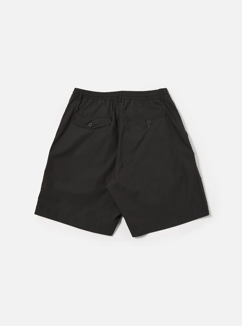 PLEATED TRACK SHORT black