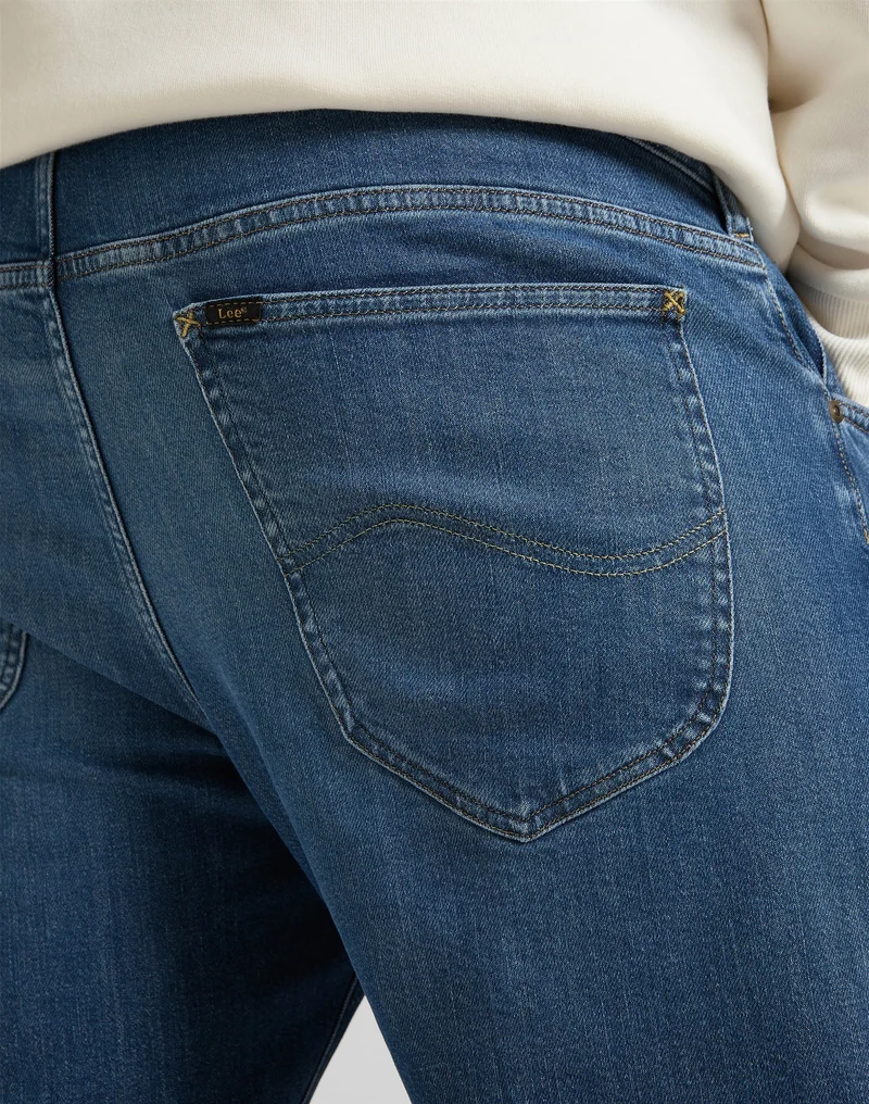 DAREN_ZIP_FLY DARK_FREEPORT medium denim