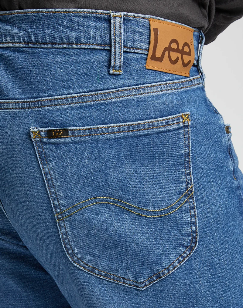 DAREN_ZIP_FLY DARK_FREEPORT medium denim