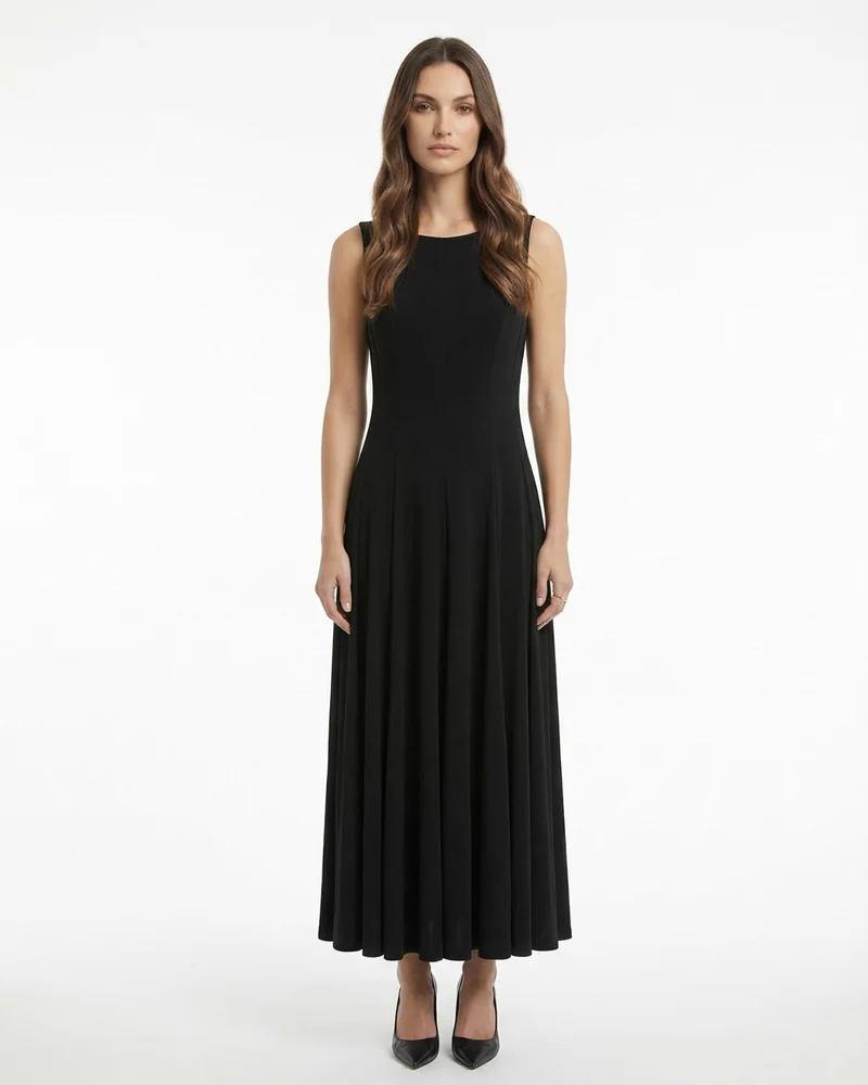 Minimalist Long Dress Sleeveless Round Neck