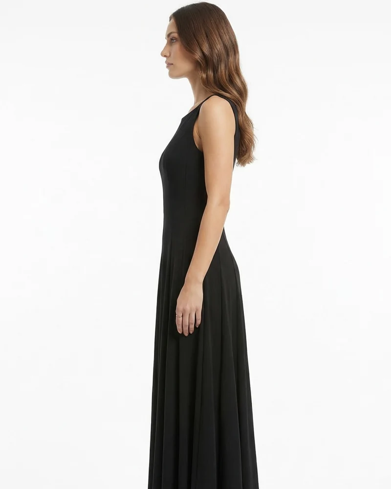 Minimalist Long Dress Sleeveless Round Neck