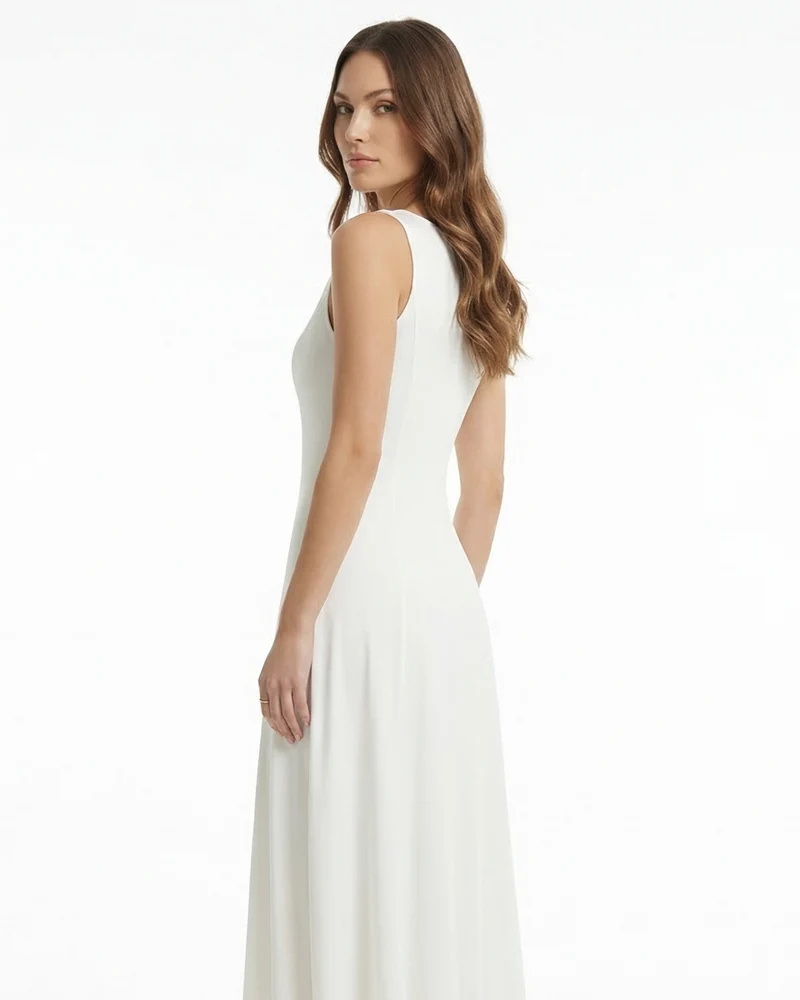 Minimalist Long Dress Sleeveless Round Neck