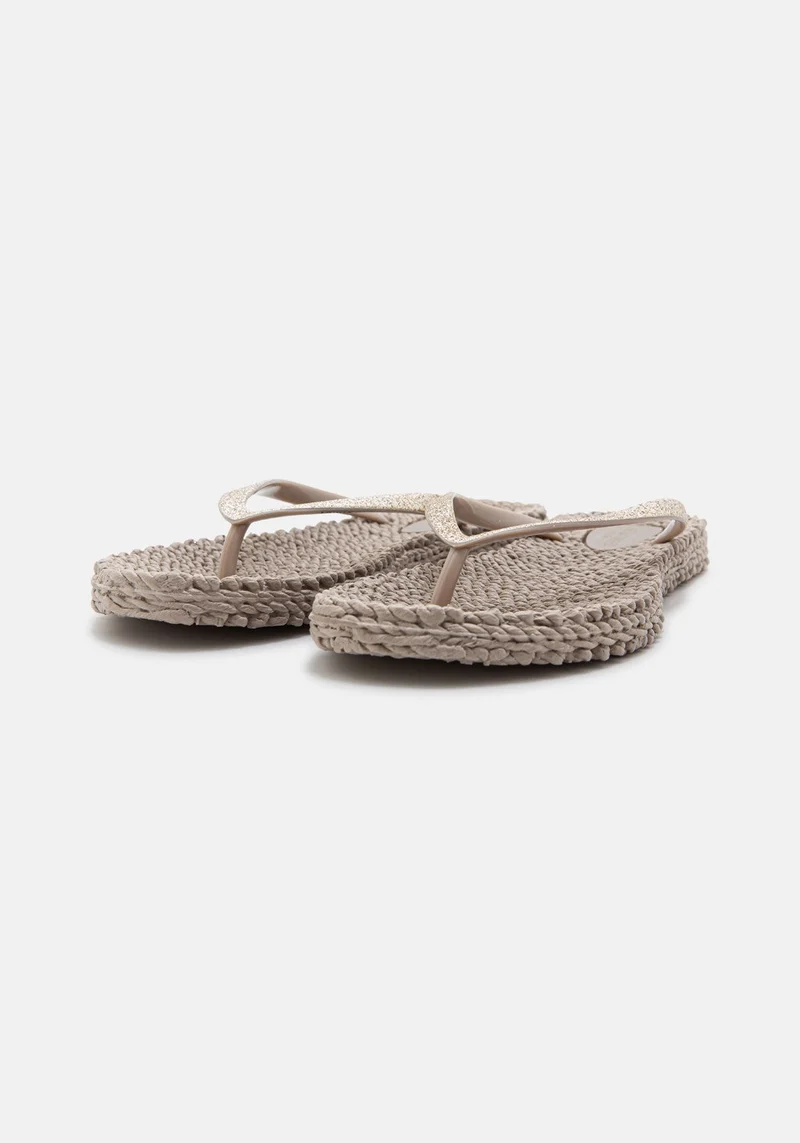 Flip Flop with Glitter atmosphere