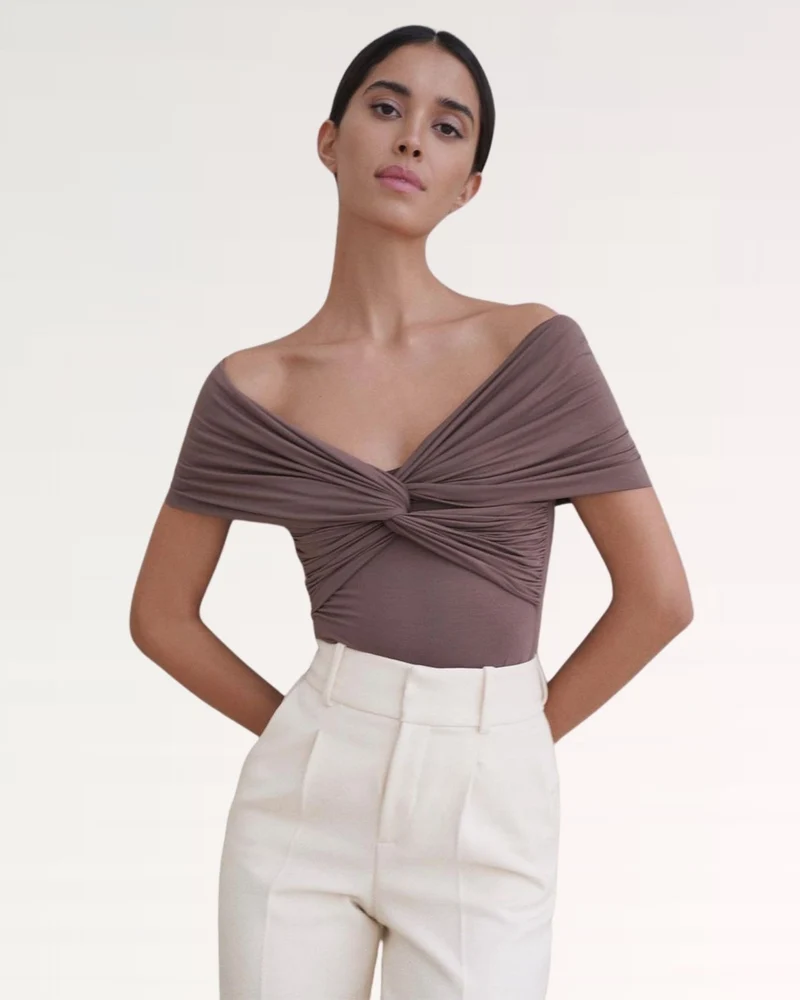 V Neck T-Shirt Lisa