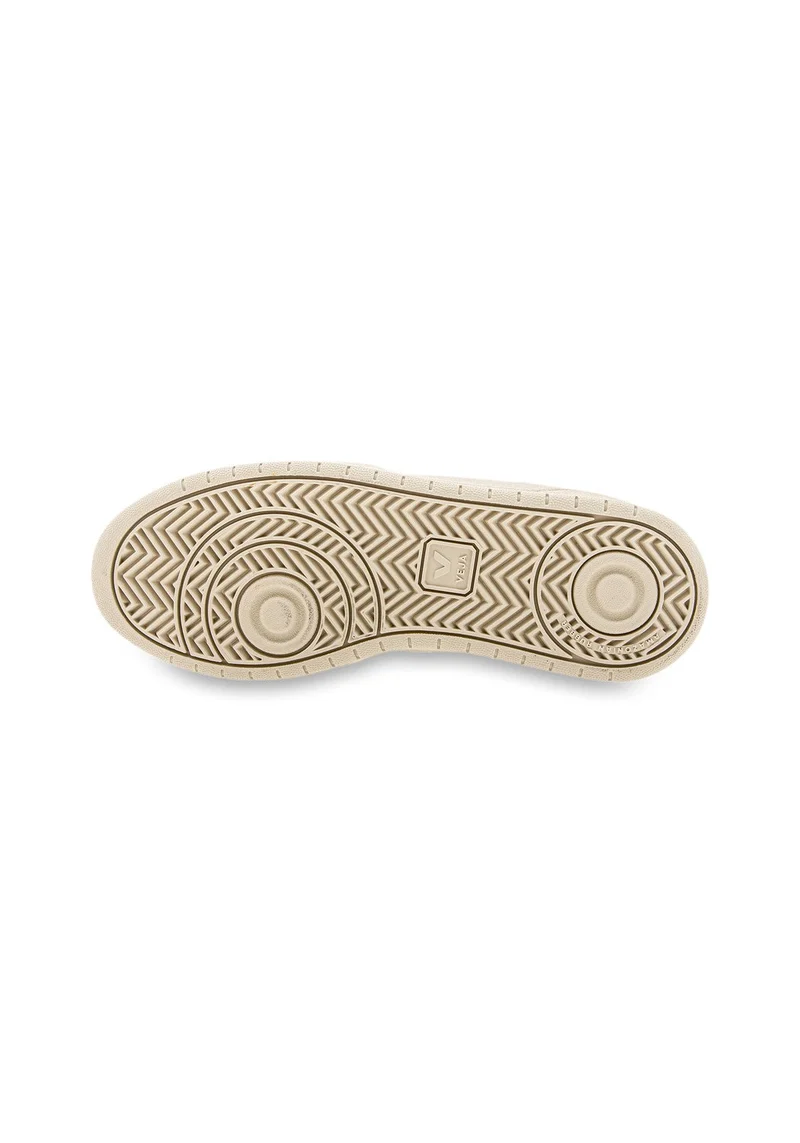 V-10 Man Chfree xtr.wht/black/sahara