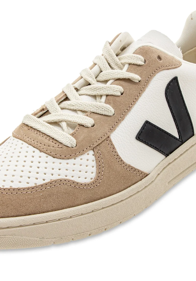 V-10 Man Chfree xtr.wht/black/sahara
