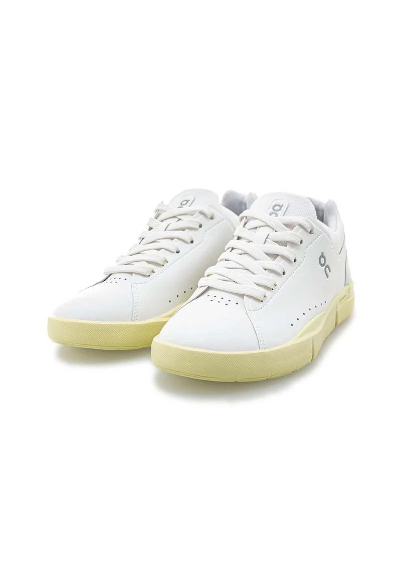 48.98958 W The Roger Advantage wht/hay